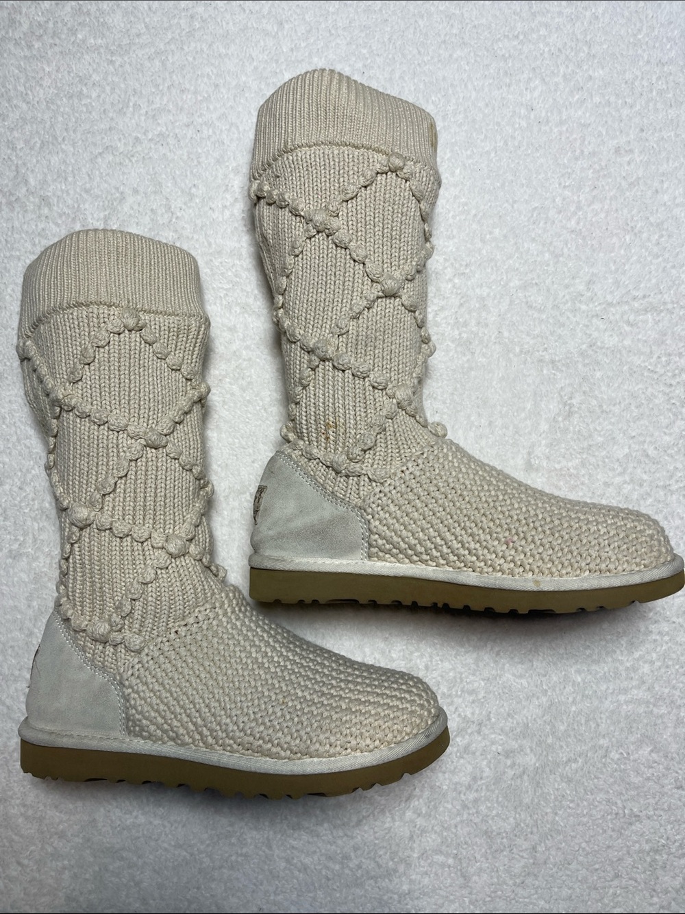 UGG Australia Classic Knit Boots In Cream Size 8